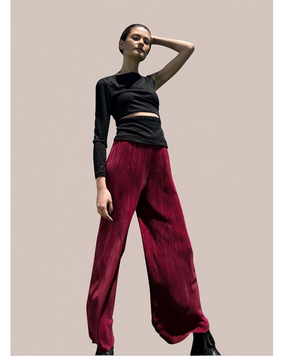 Pleated pants